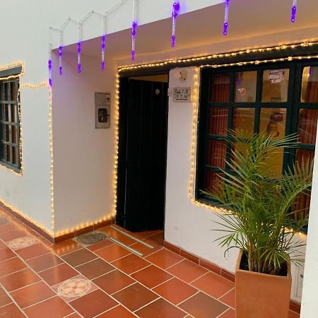 Hostal Home Sant Angelo ビージャ・デ・レイバ エクステリア 写真
