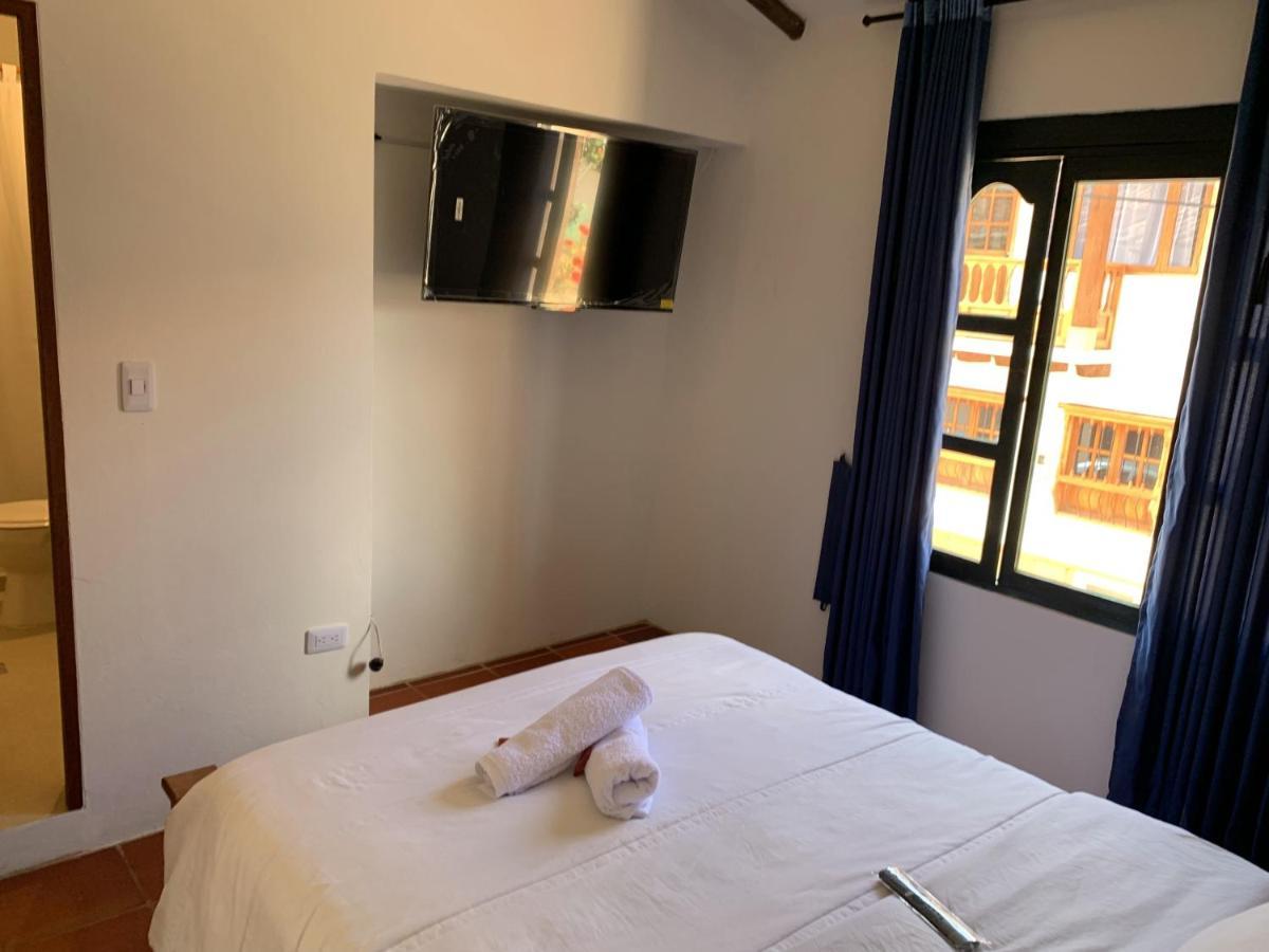 Hostal Home Sant Angelo ビージャ・デ・レイバ エクステリア 写真