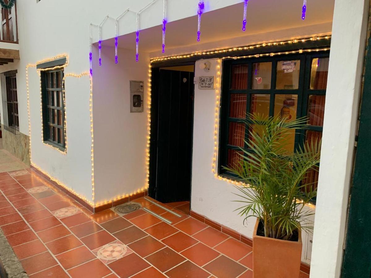 Hostal Home Sant Angelo ビージャ・デ・レイバ エクステリア 写真